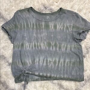 Aerie Gray and Green Tie-Dye Short Sleeve Top